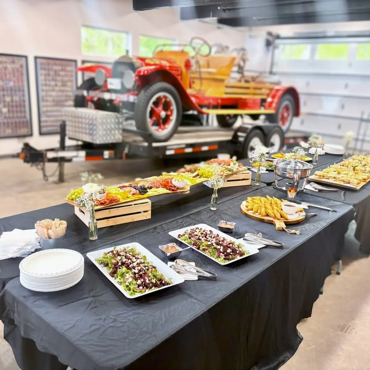 Highlights, Diamond 5 Clubhouse Restaurant At Softball City