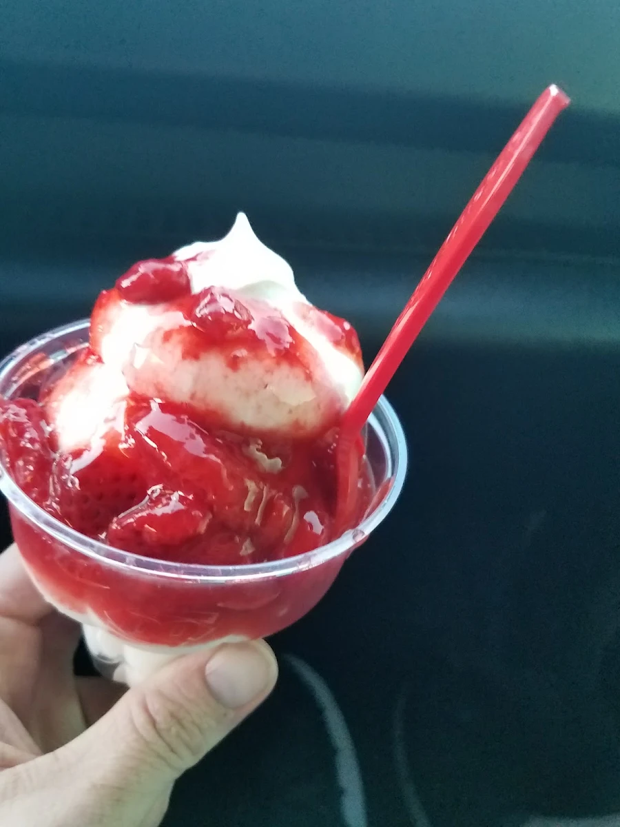 Strawberry Sundae