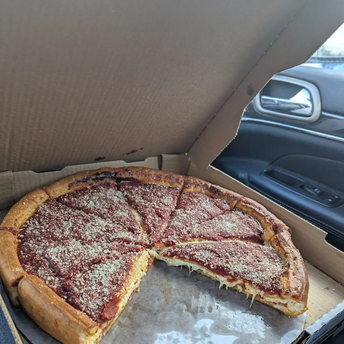 Personal Pan Pizzas with Cheese
