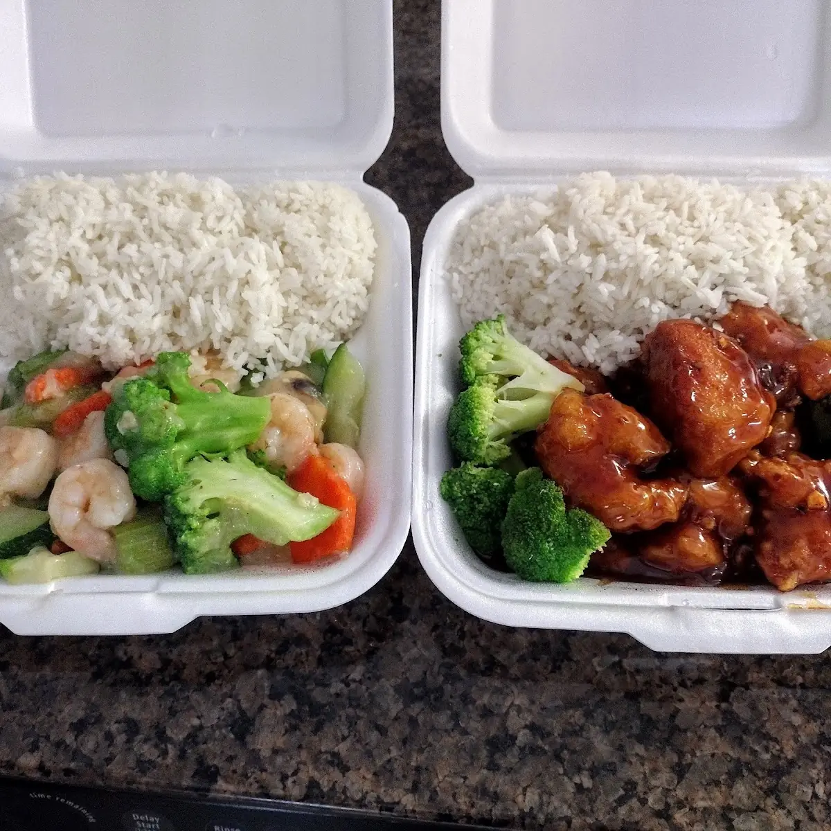 Steamed Chicken with Broccoli