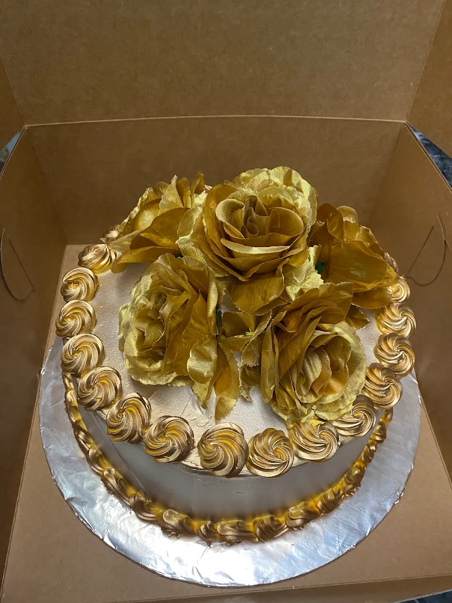 Vanilla and Chocolate Cake