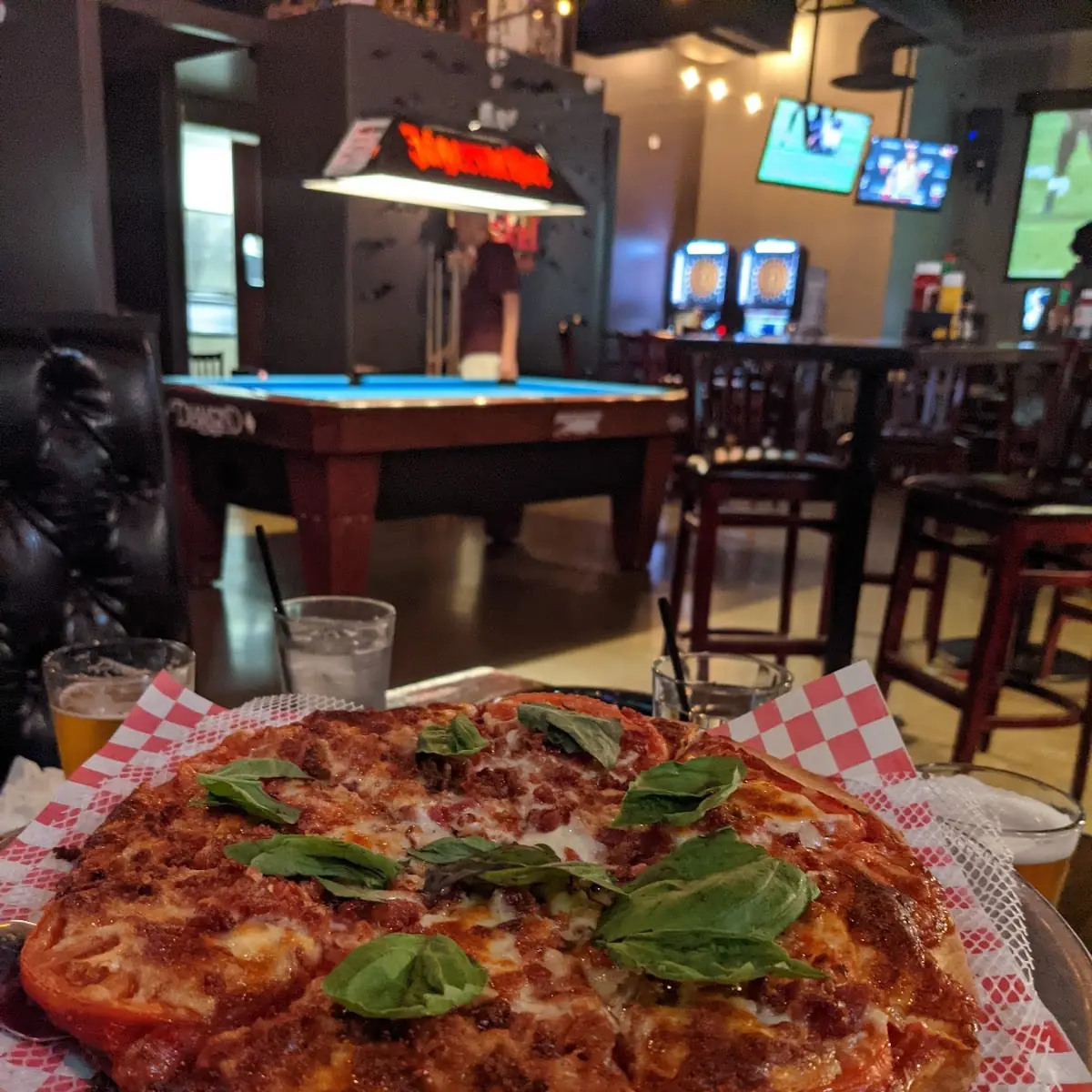 Thin Crust Pizza