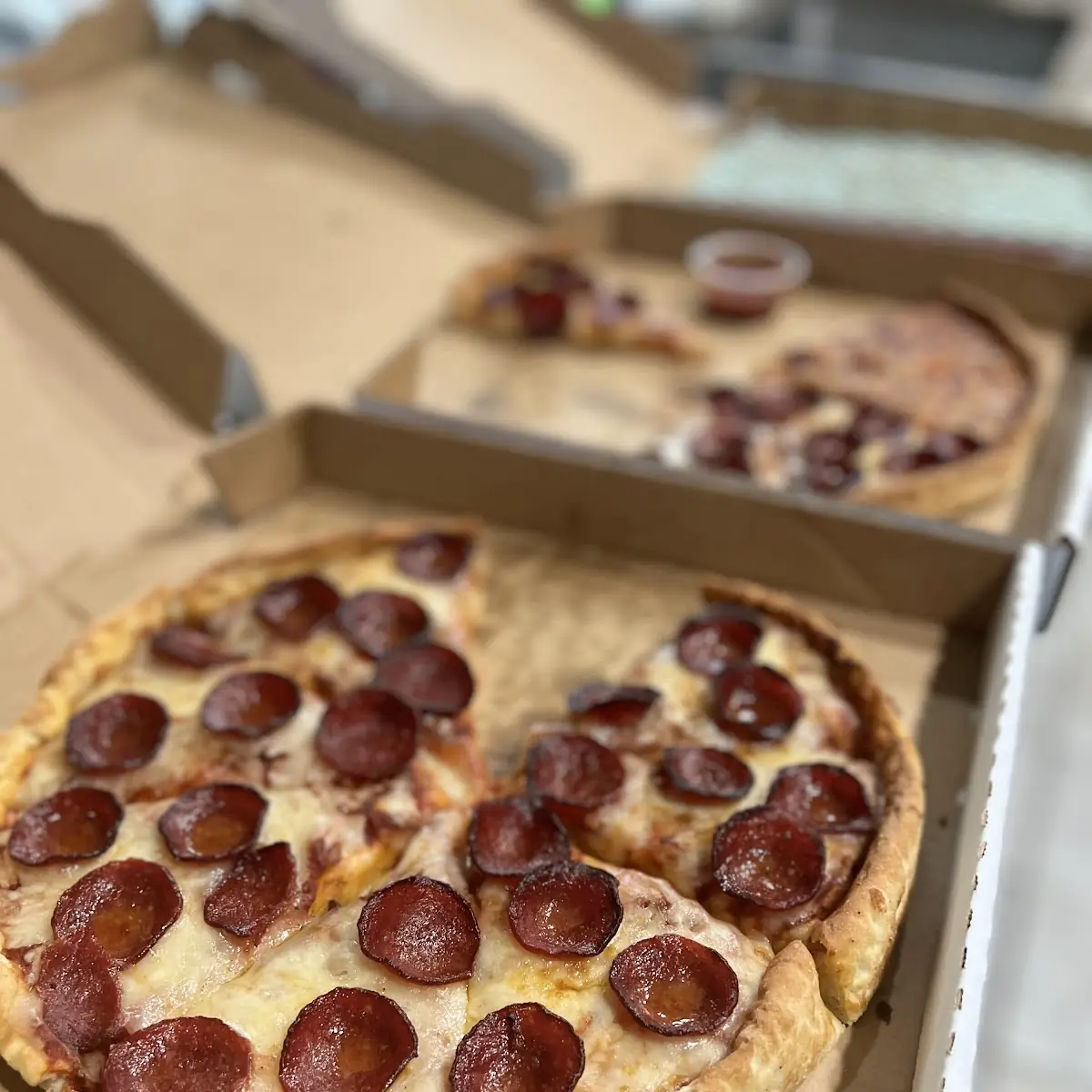 Pepperoni Pan Pizza