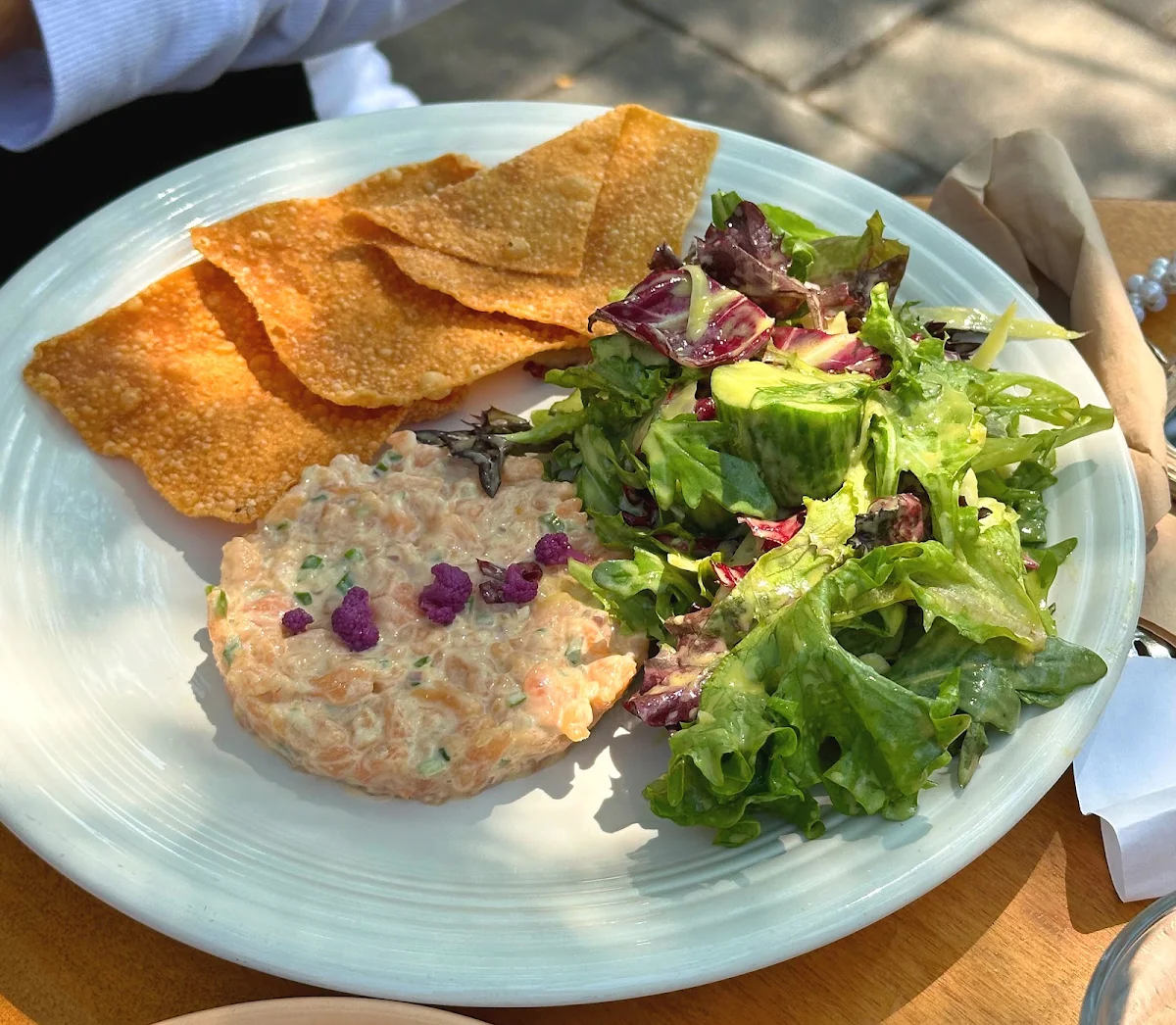 Salmon Tartare, Marché des Éclusiers