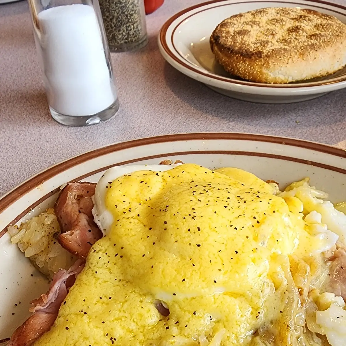 Eggs Benedict
