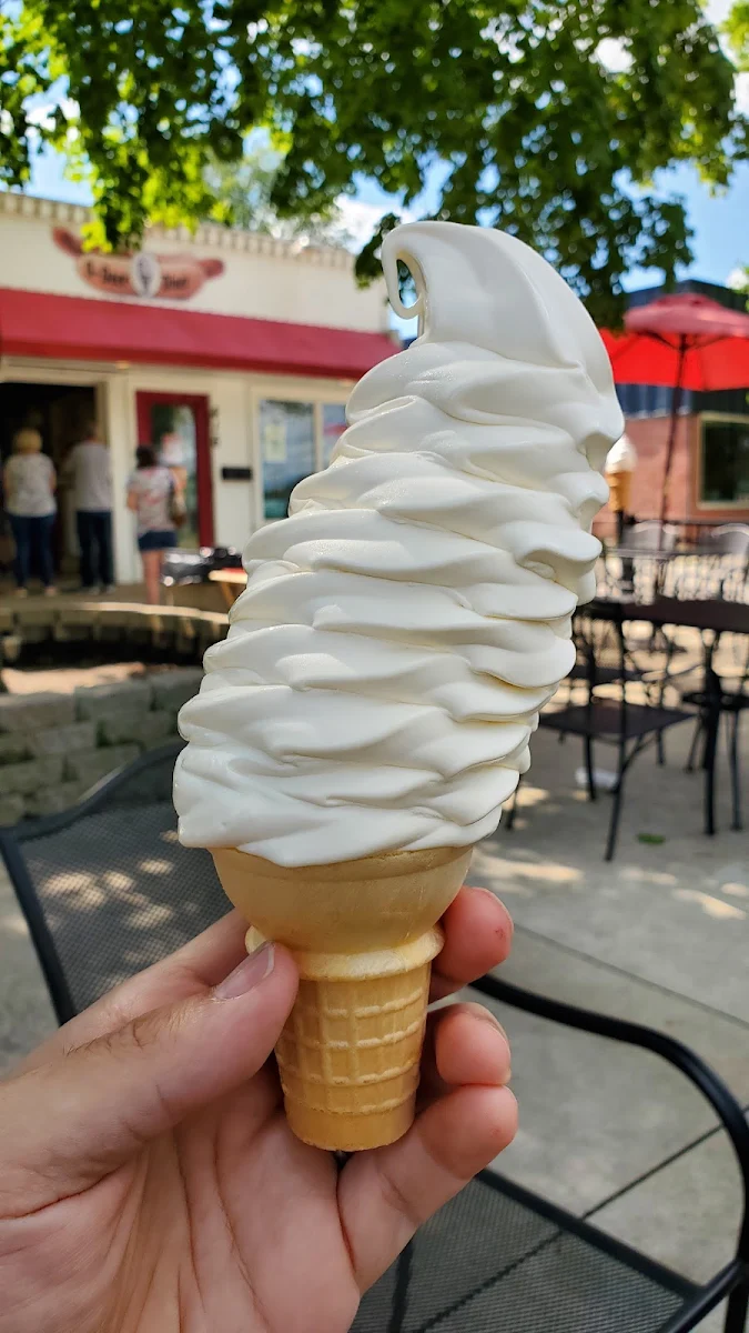 Soft Serve Vanira