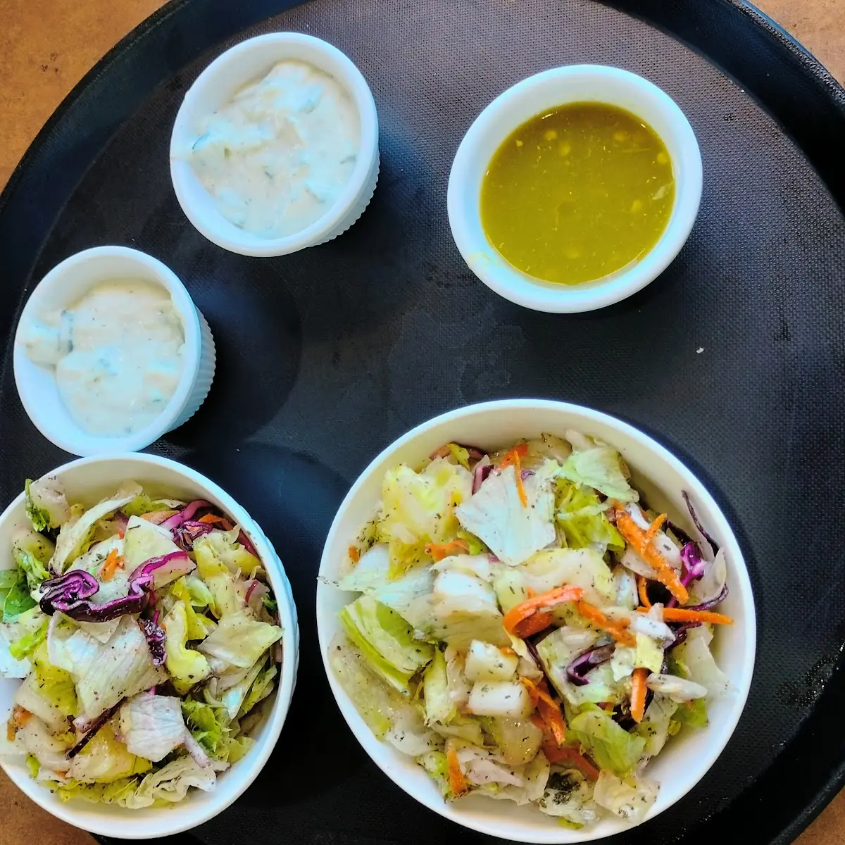 Green Salad and Souce