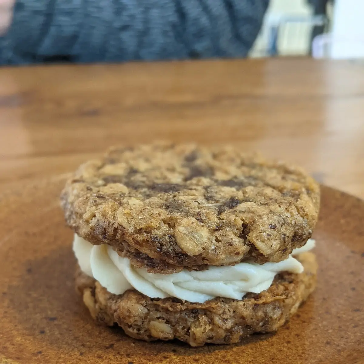 Oatmeal Vanilla Cream Sandwich