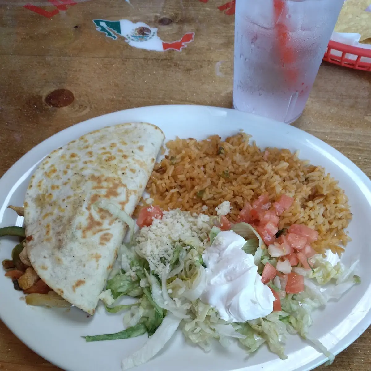 Chicken Fajita Quesadilla Plate