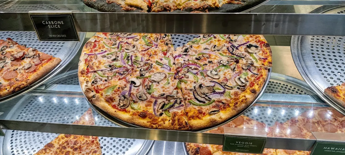 Supreme Pizza, Pizza Nova