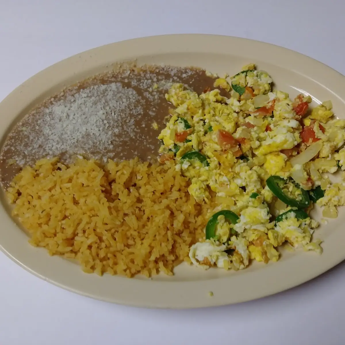 Huevos a La Mexicana Mexican Style Eggs