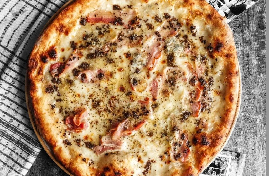 Highlights, Johnny Gio's Pizza Lane Cove