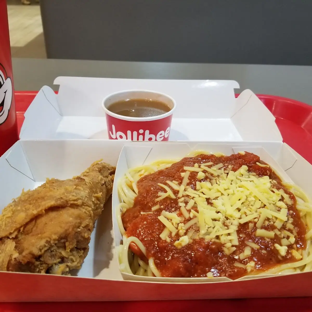 Spaghetti and Fried Chicken