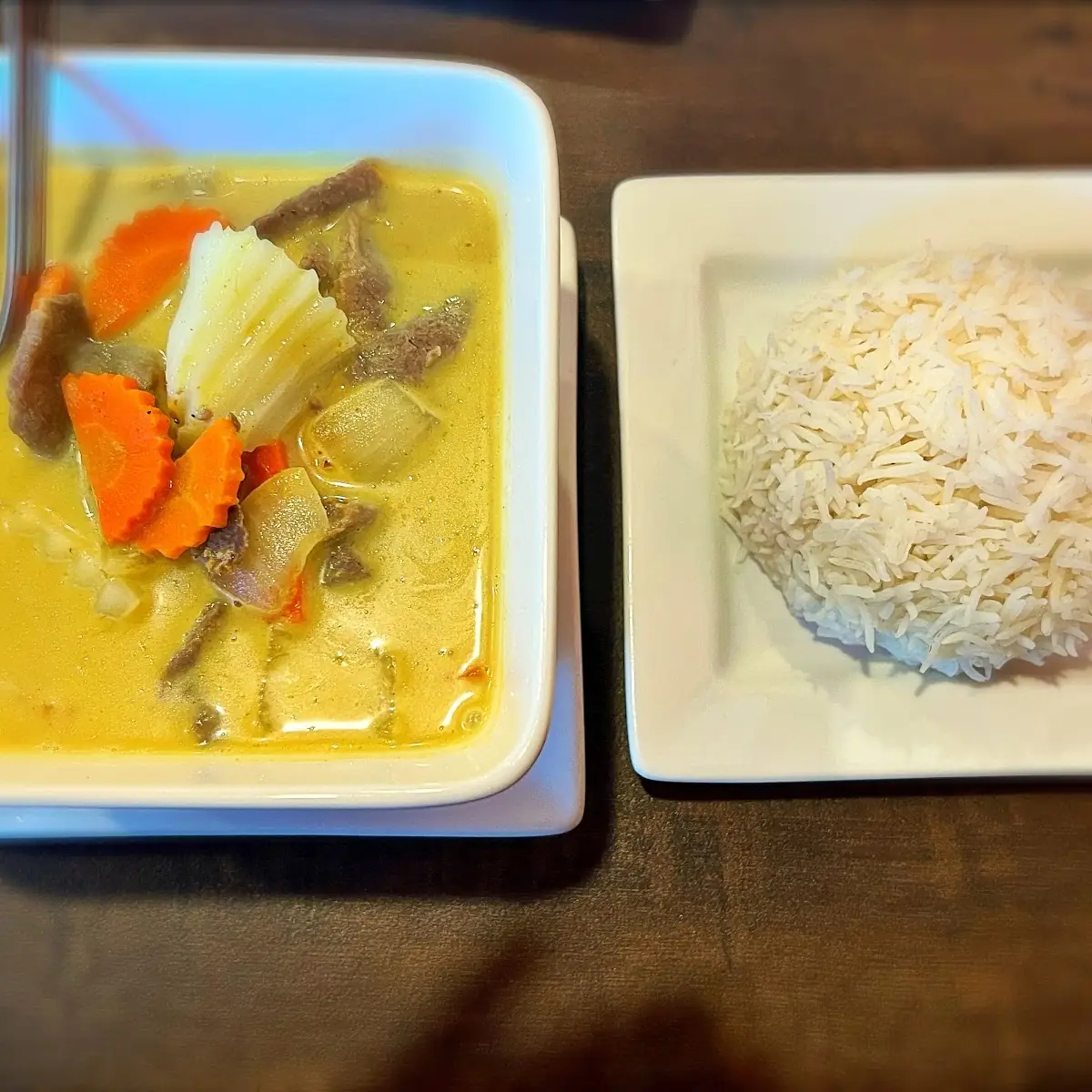 Yellow Thai Curry with Beef and White Rice