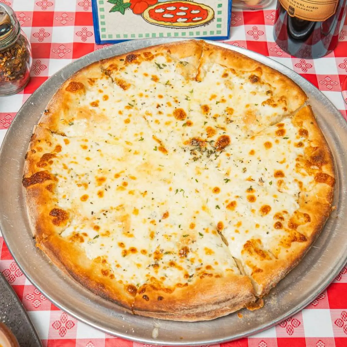 Great White Wonder Pizza