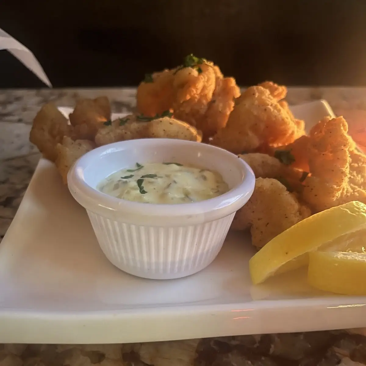 4 PC Catfish Nuggets & Chips