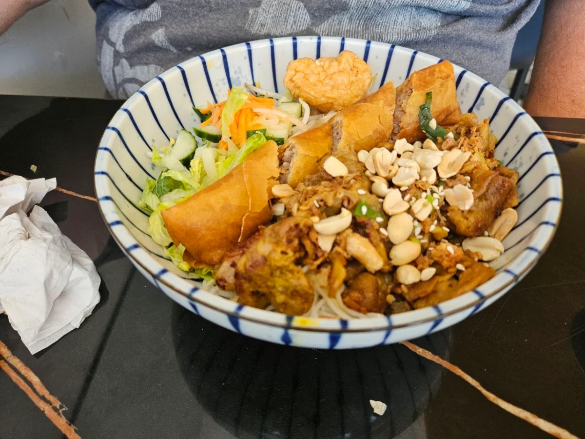 Ga Nuong Cha Gio