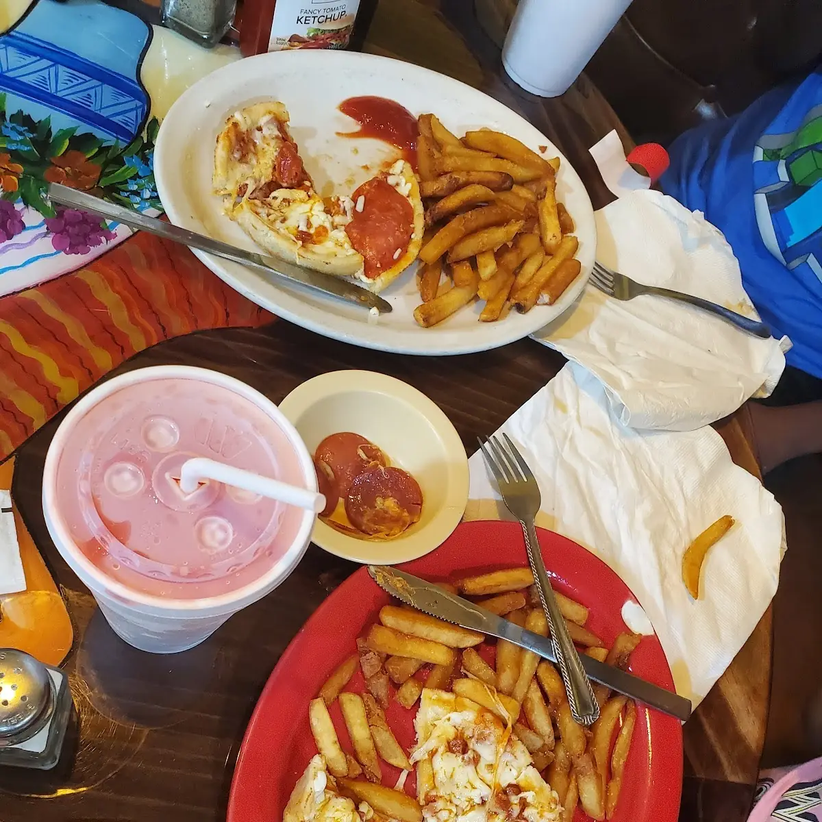Pizza& Fries