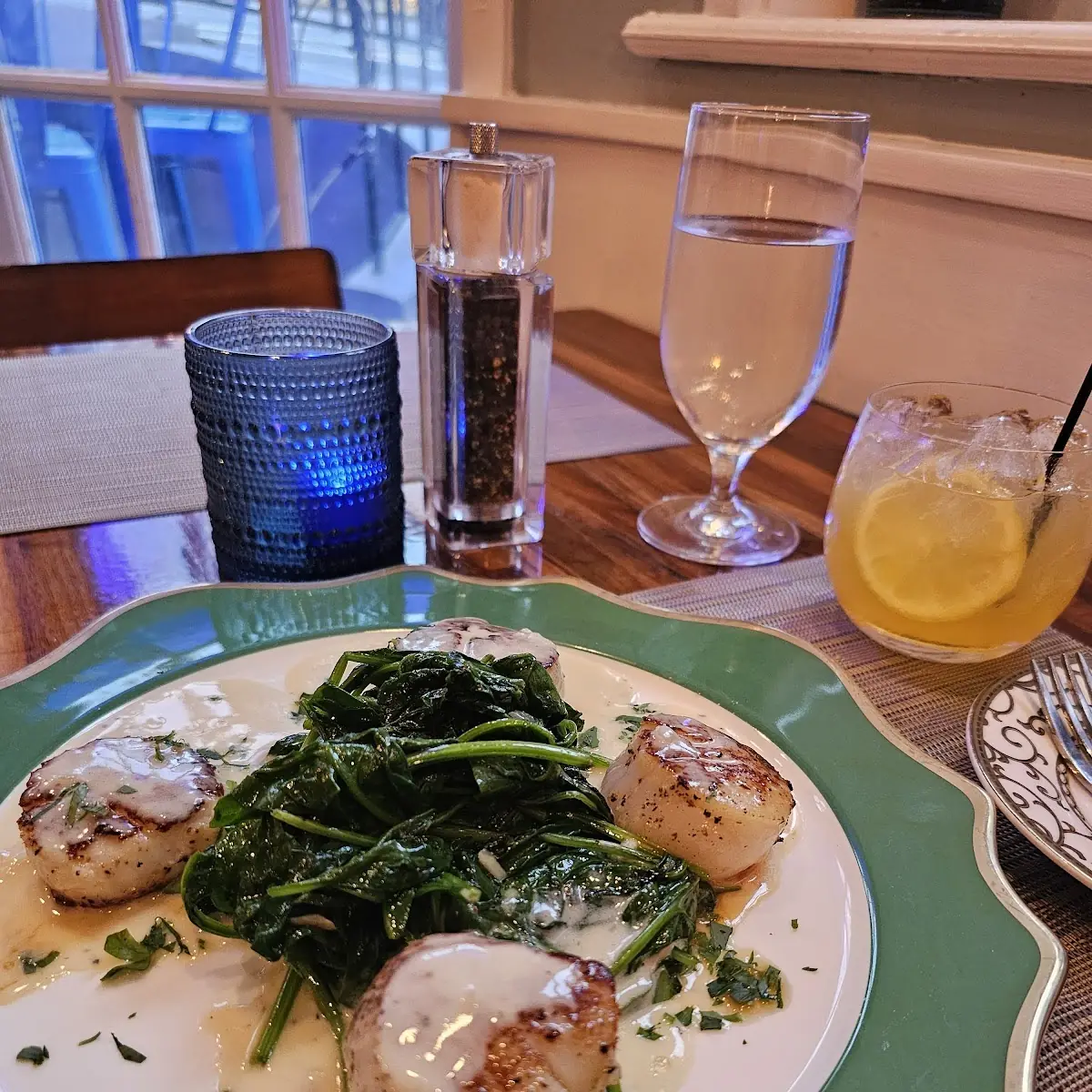 Scallops with Garlic Sauce