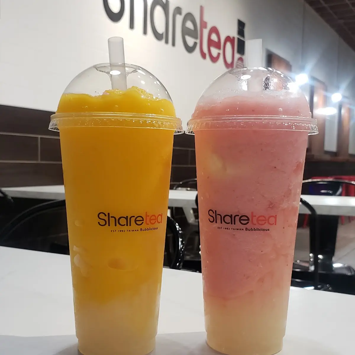 Peach Tea Ice Blended with Lychee Jelly