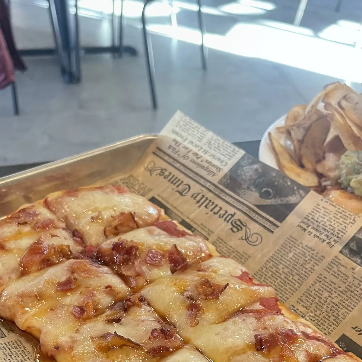 Hawaiian Pizza