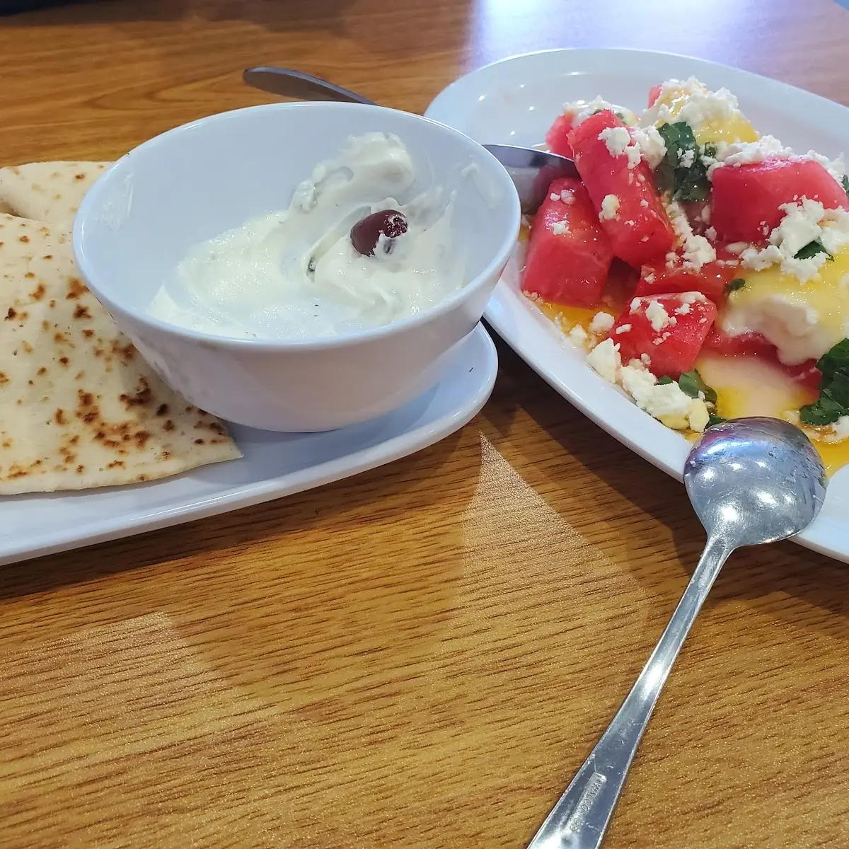 Horiatiki Village Salad