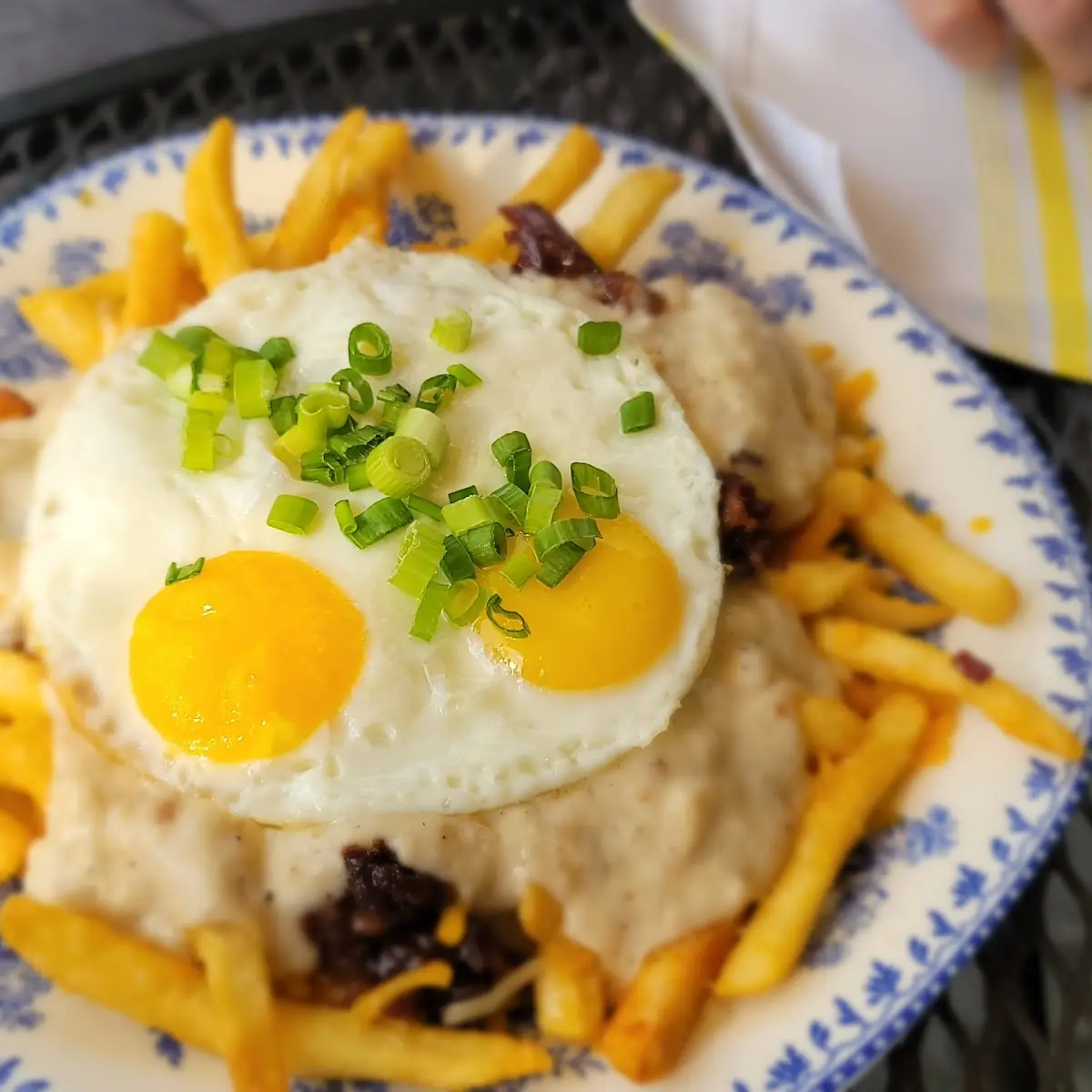 Breakfast Poutine