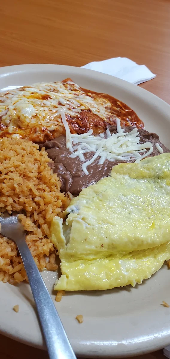Combo 2 One Chile Relleno One Cheese Enchilada
