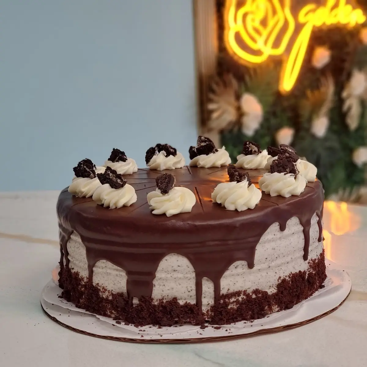 Cookies & Cream Cake