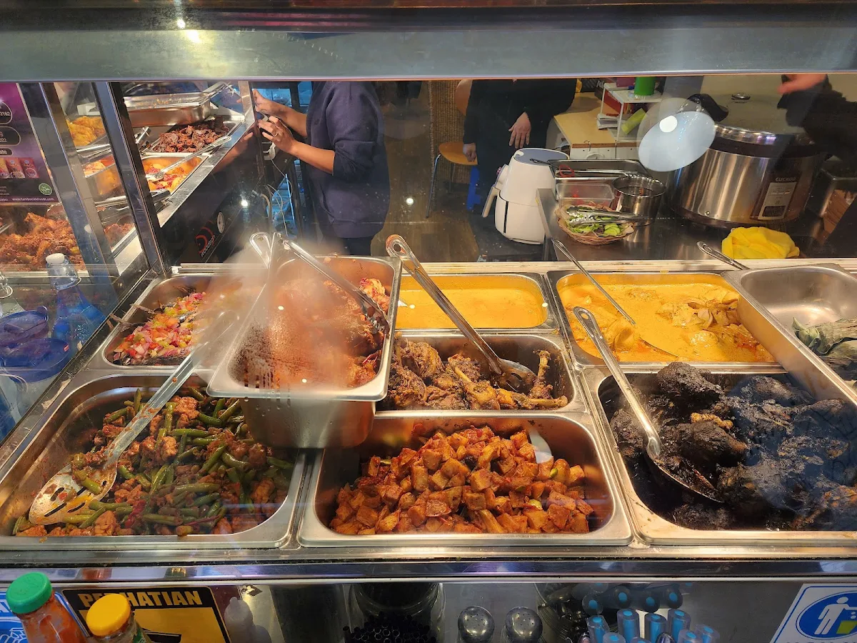 Curry Selection, Tambo Ciek