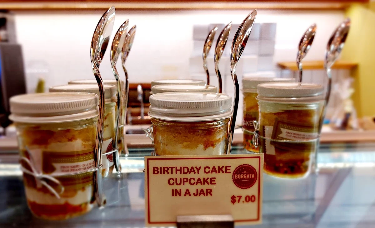 Birthday Cake Cupcake in a Jar