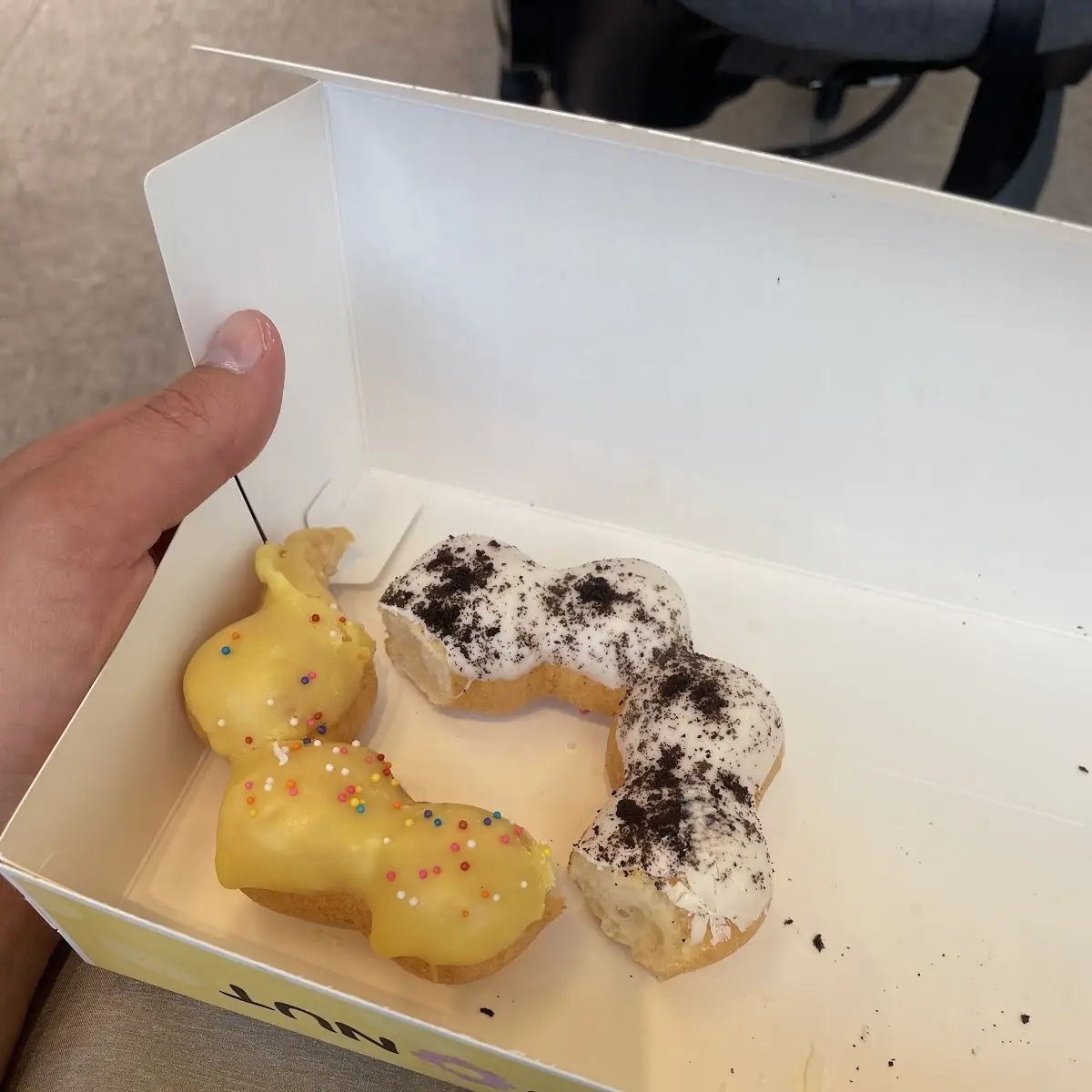 Mango Cookies and Cream Doughnut’S