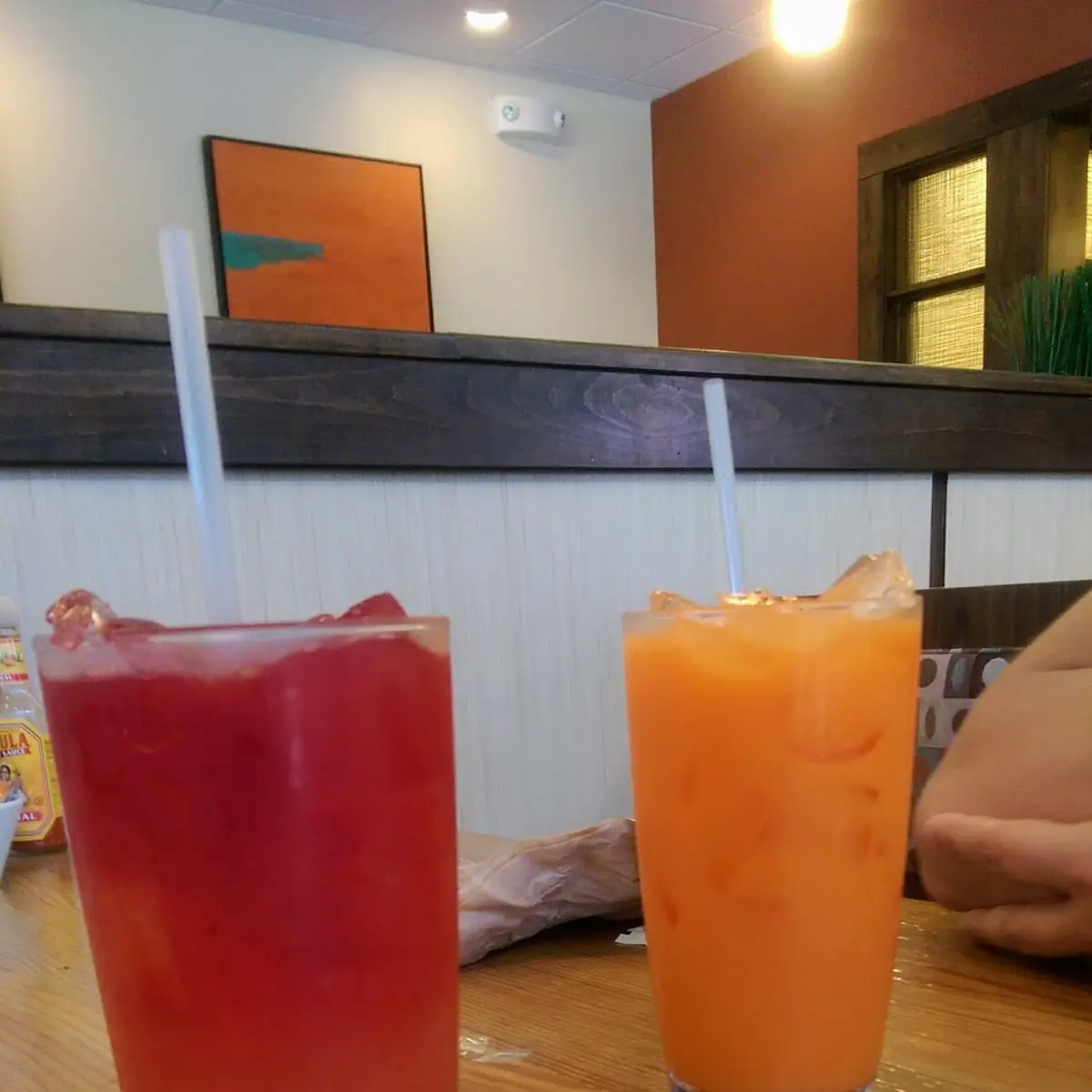 100 Cold Squeezed Orange Juice