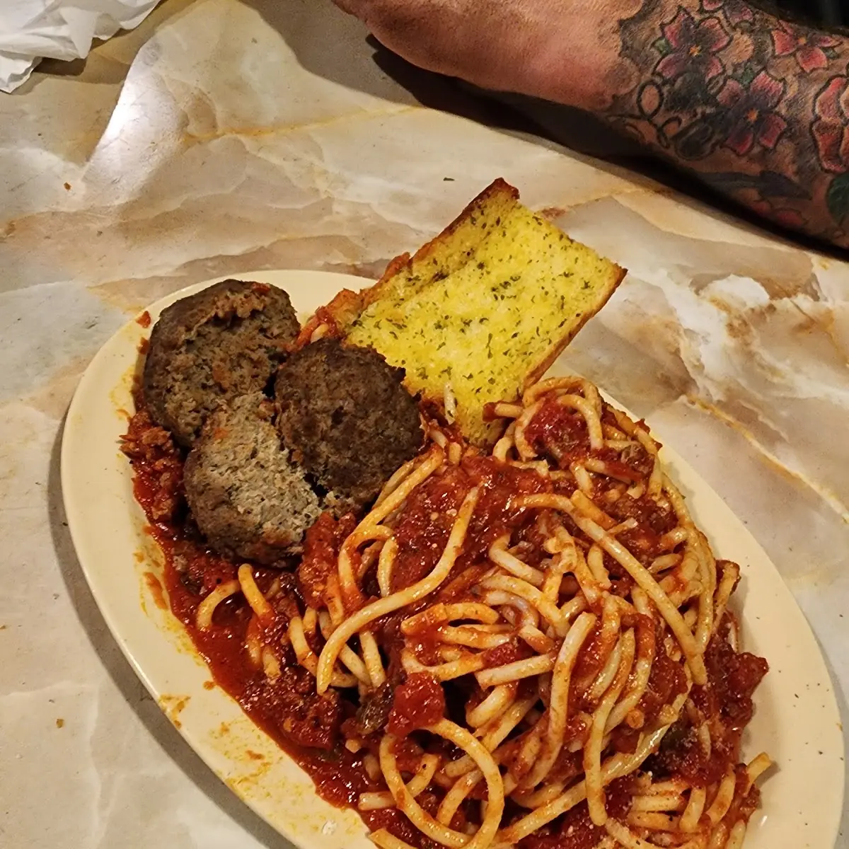 Spaghetti & Meatballs