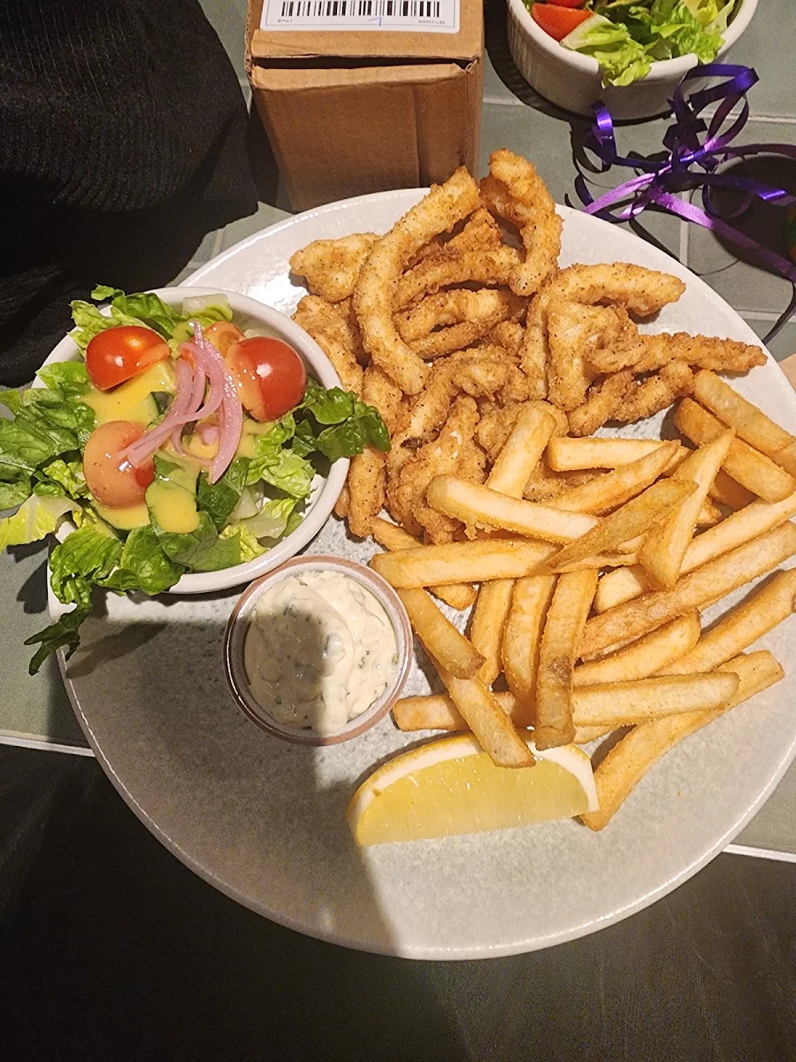 Salt and Pepper Squid, Hotel Royal Torrensville
