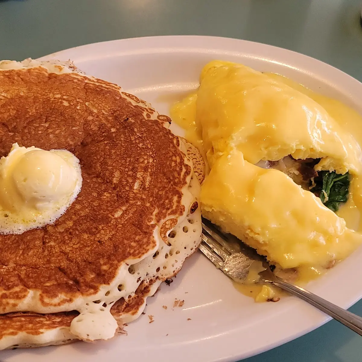 Spinach Mushroom and Bacon Omelet
