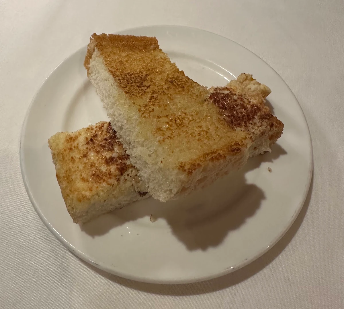 Cheesy Garlic Toast, Caesar's Steak House & Lounge