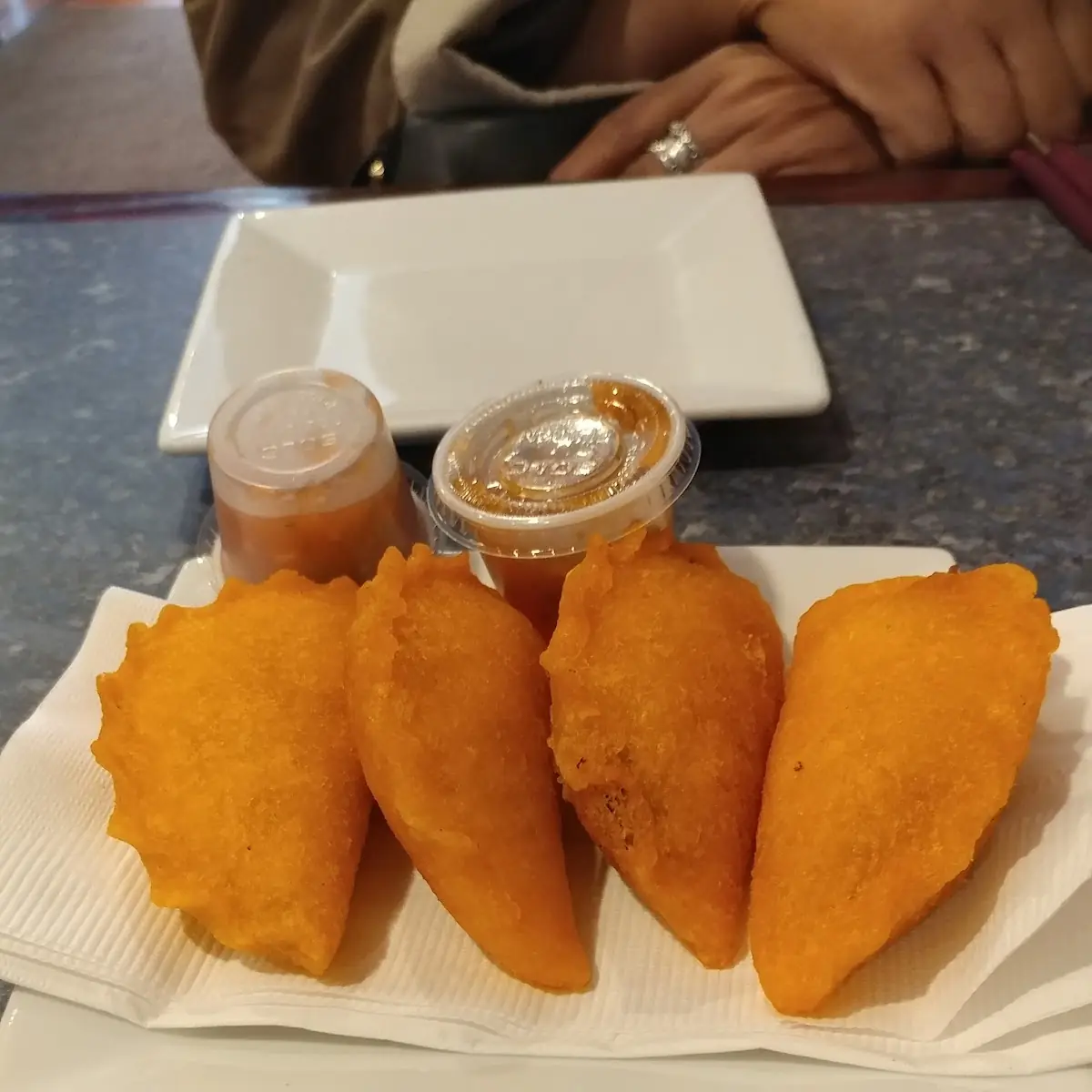 Empanada Parroquiales Solo Con Papa 6x