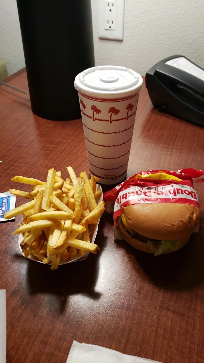 Cheeseburger with Whole Grilled Onions