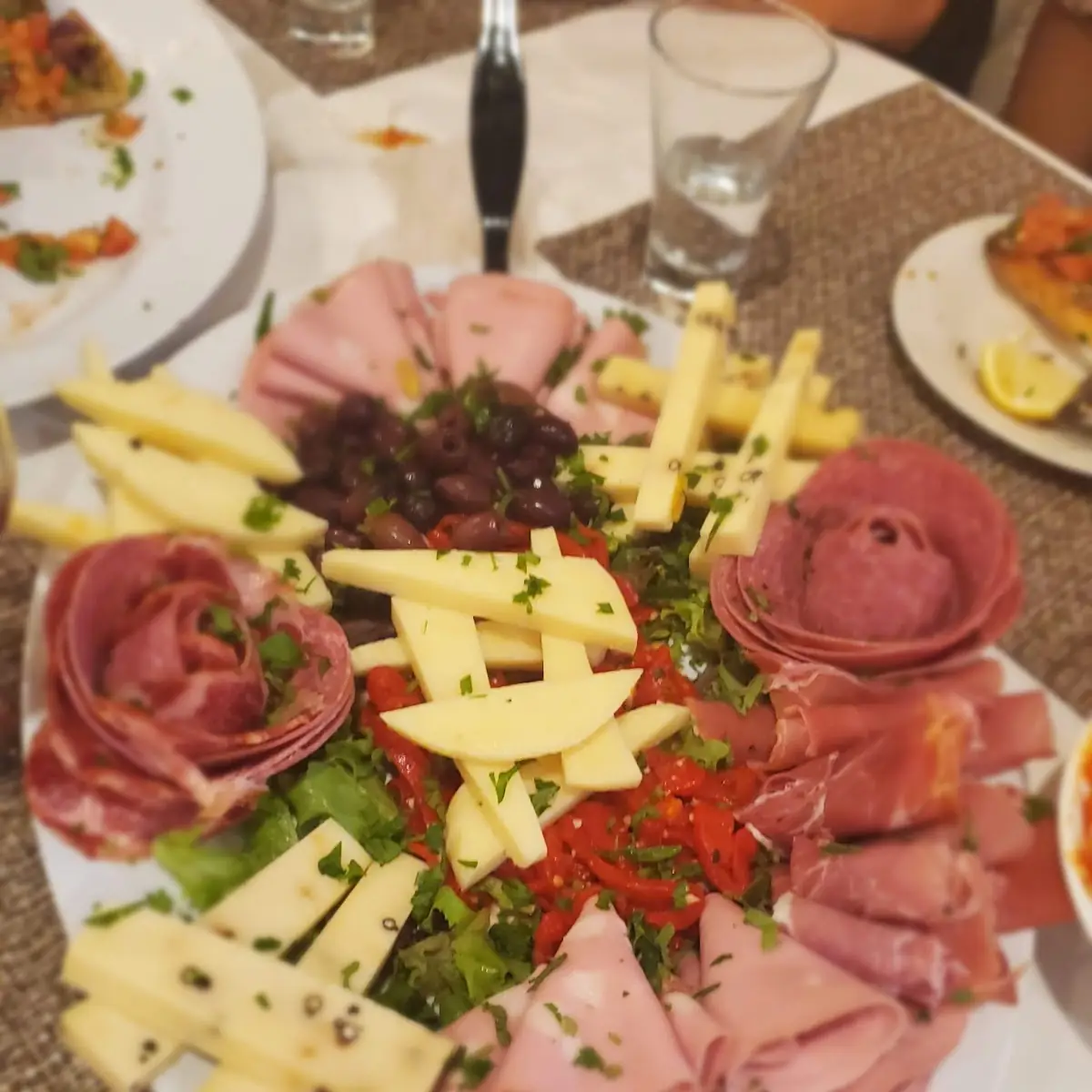 Family Size Cold Cut Appetizer Platter