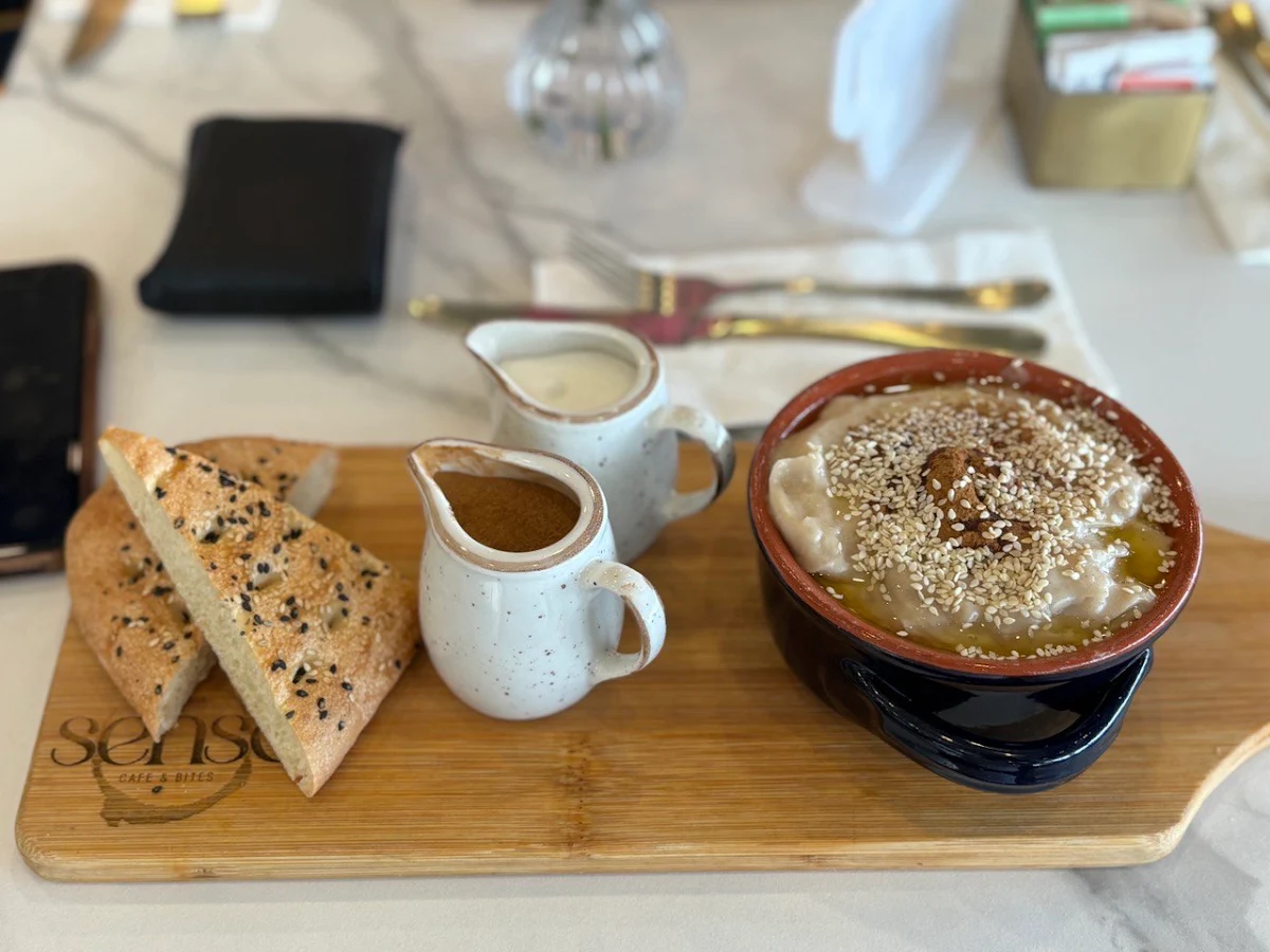 Haleem, Roses Cafe Senso