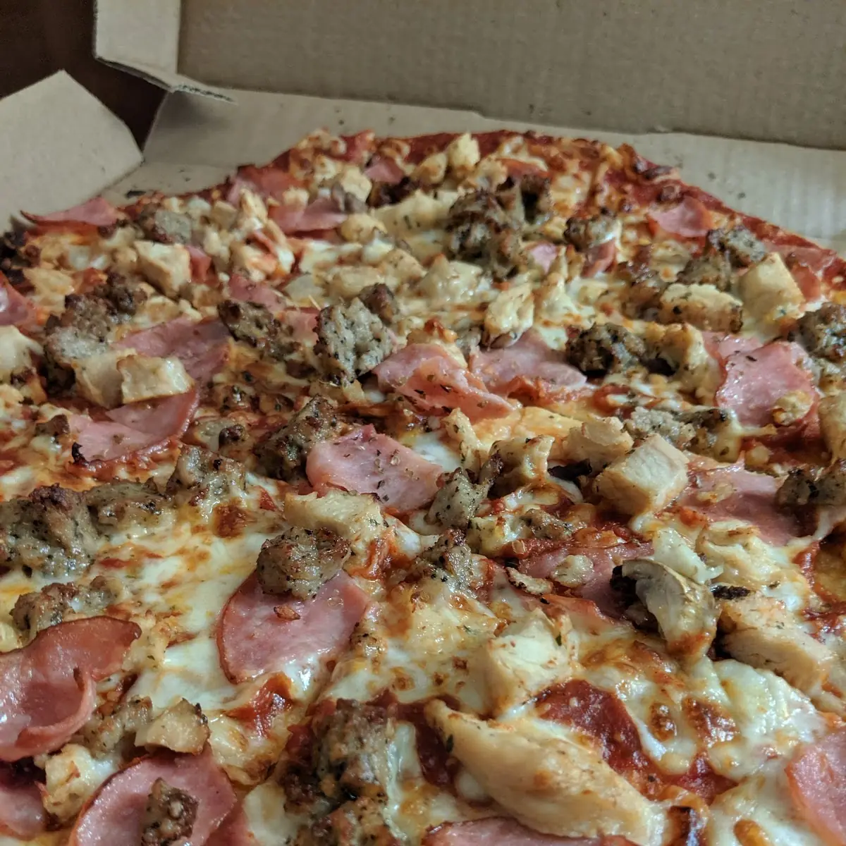 Thin Crust Pizza