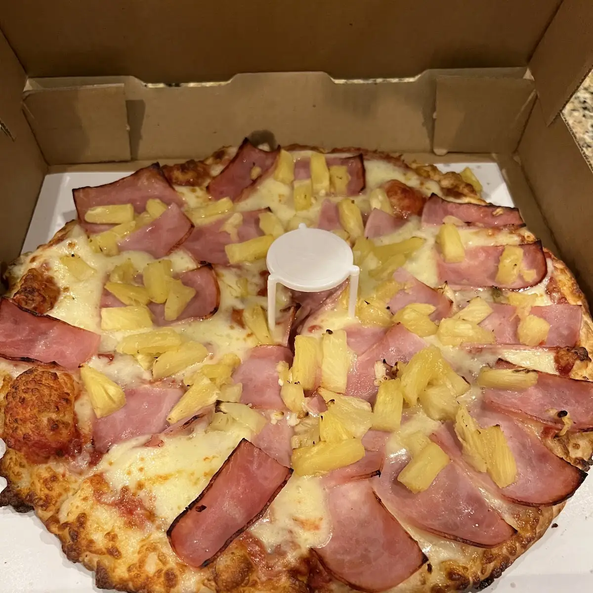 Hawaiian Pizza