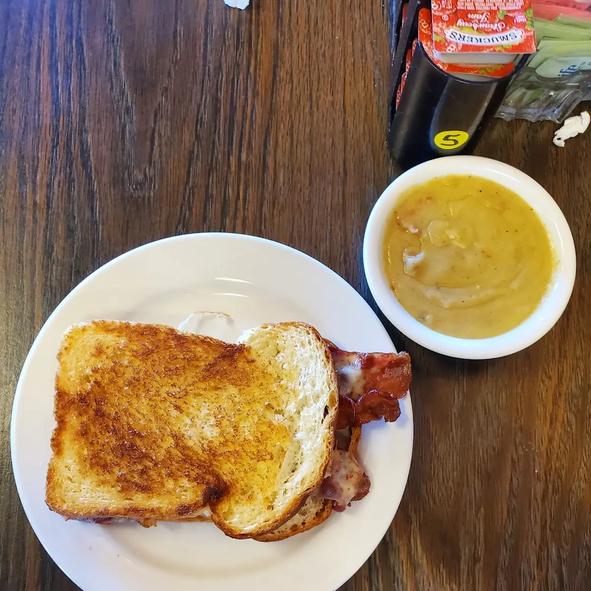 Breakfast Sandwich