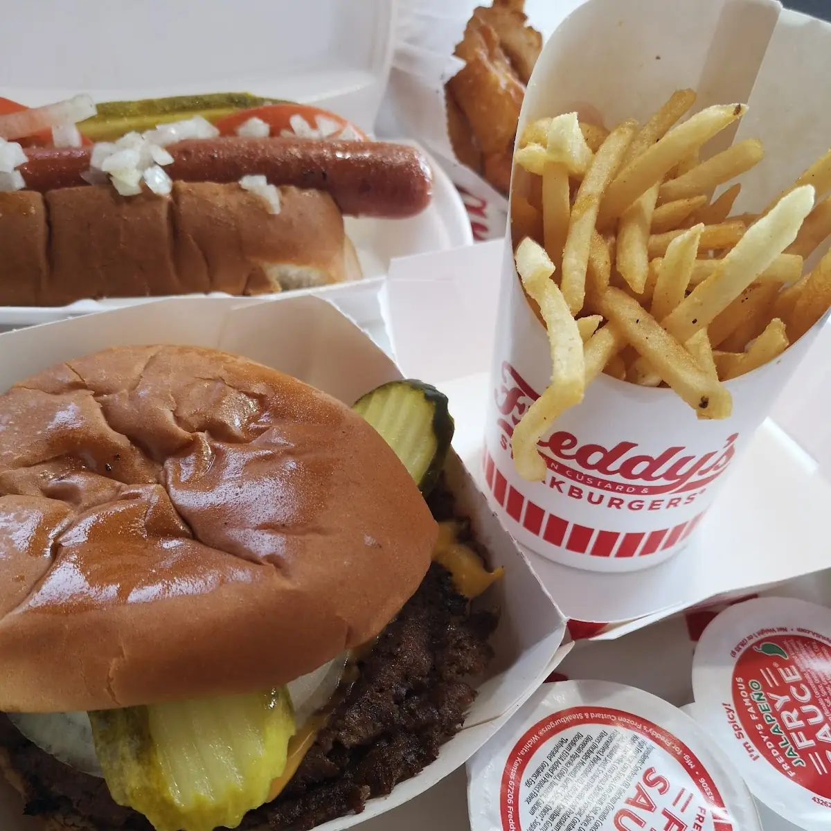 Bacon Cheeseburger with Fries