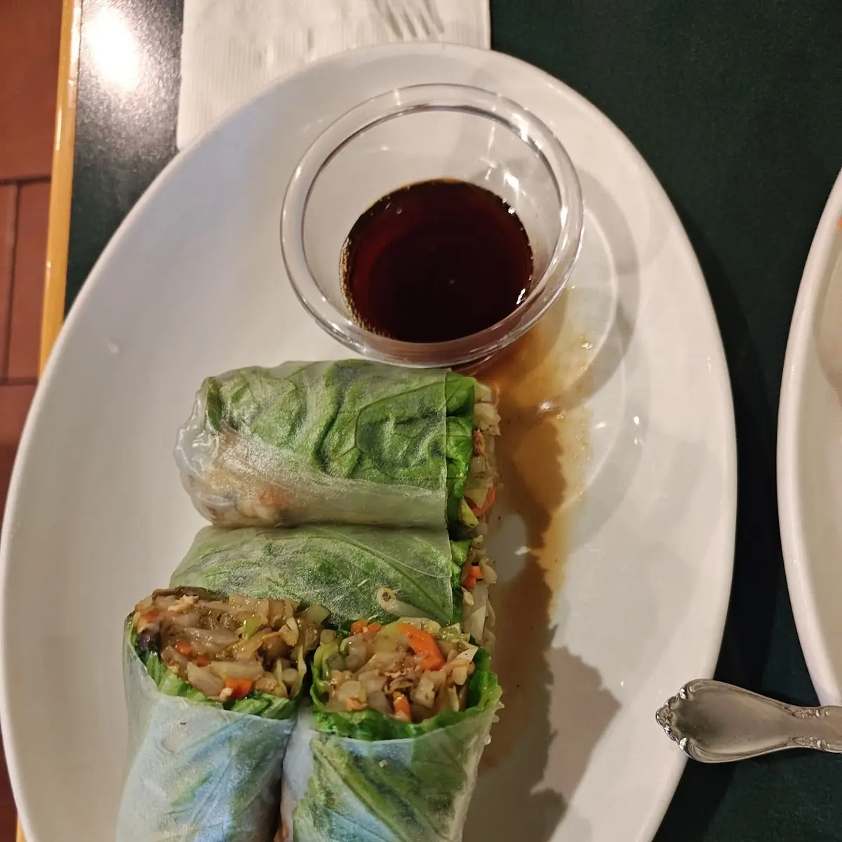 Fresh Spring Rolls with Dipping Sauce