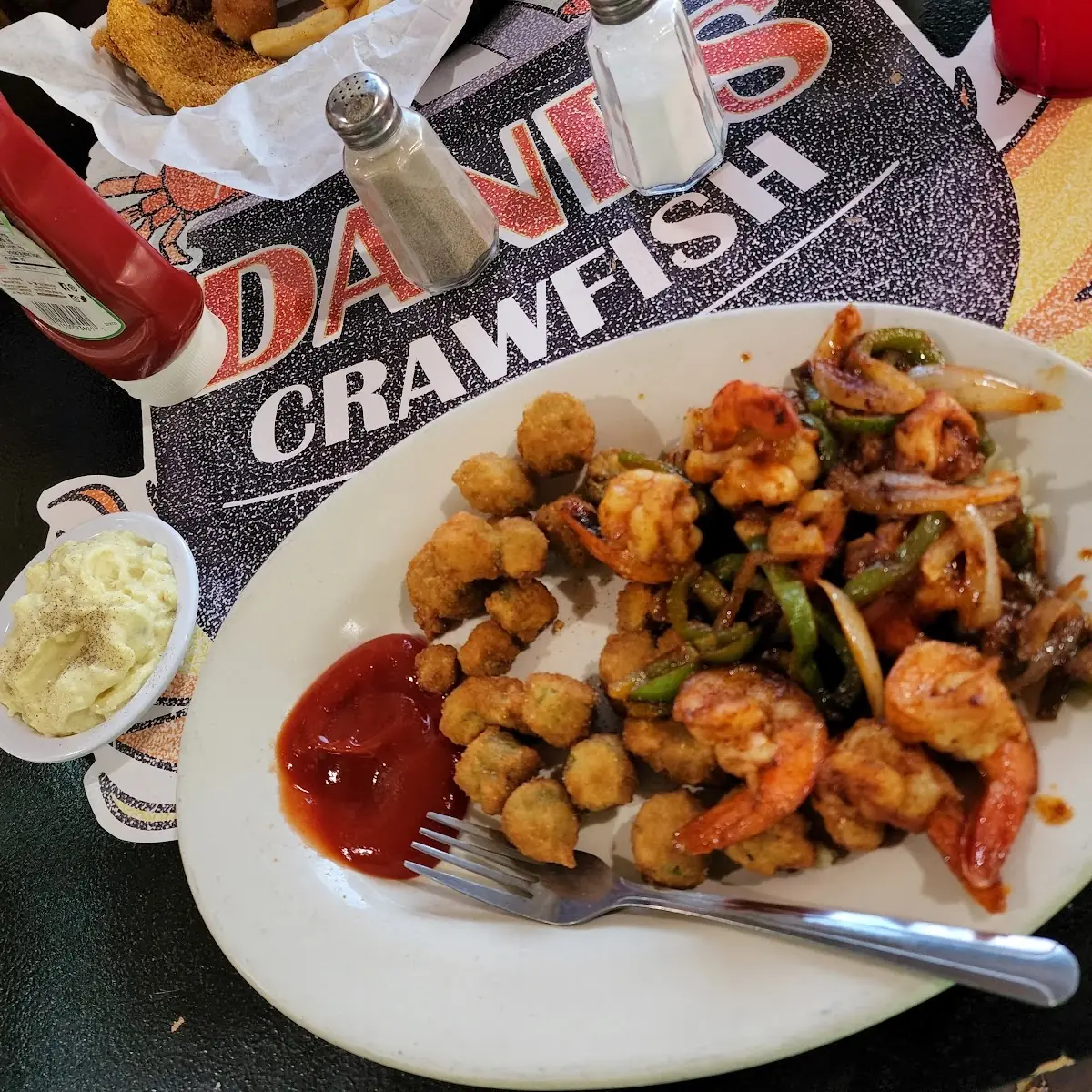 Grilled Shrimp Dinner with Spicy Red Sauce