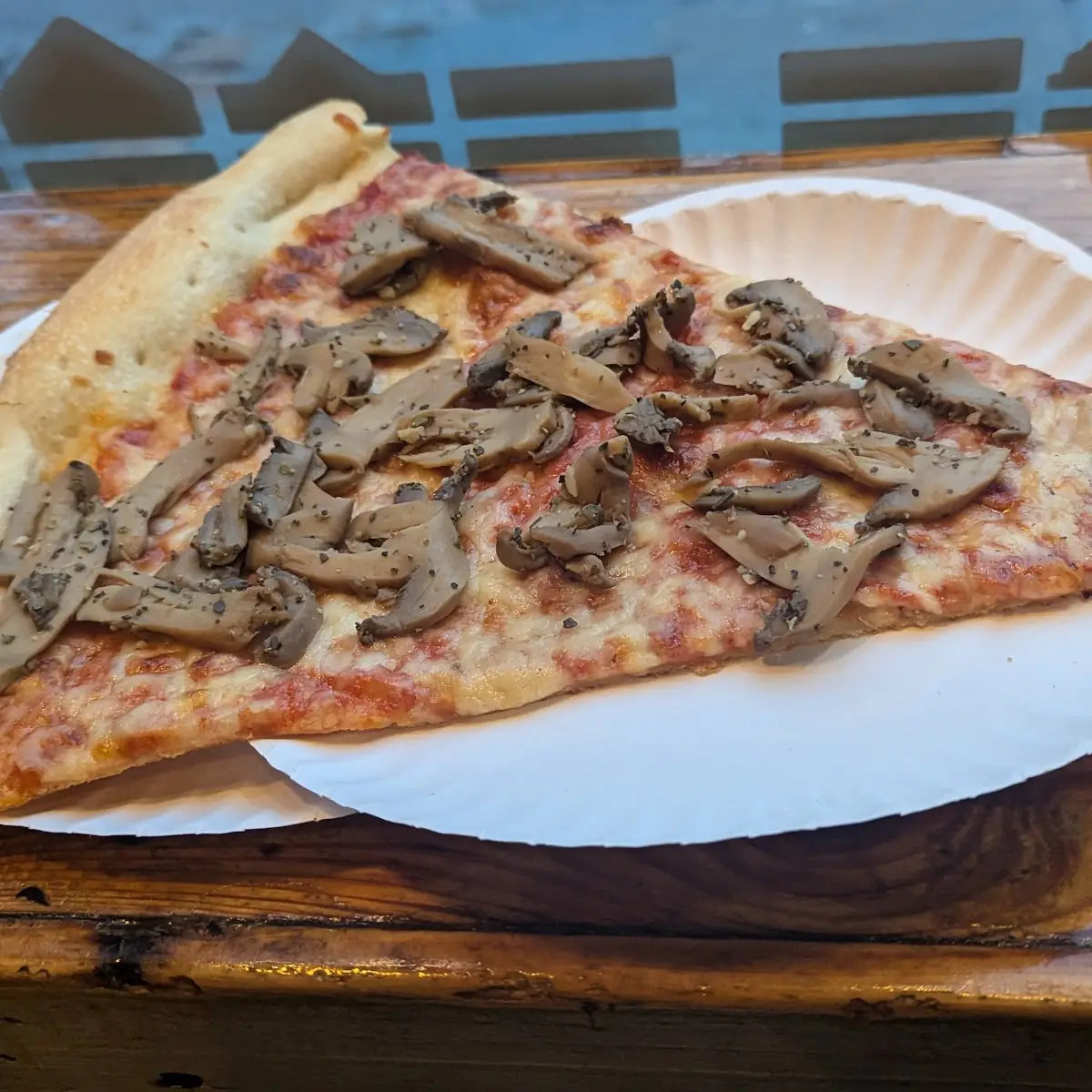 Garlic Mushroom Pizza 28