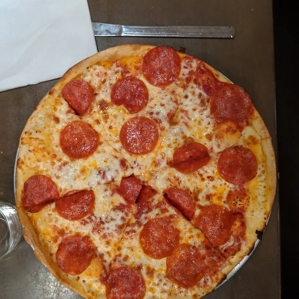 16 Pepperoni Pizza