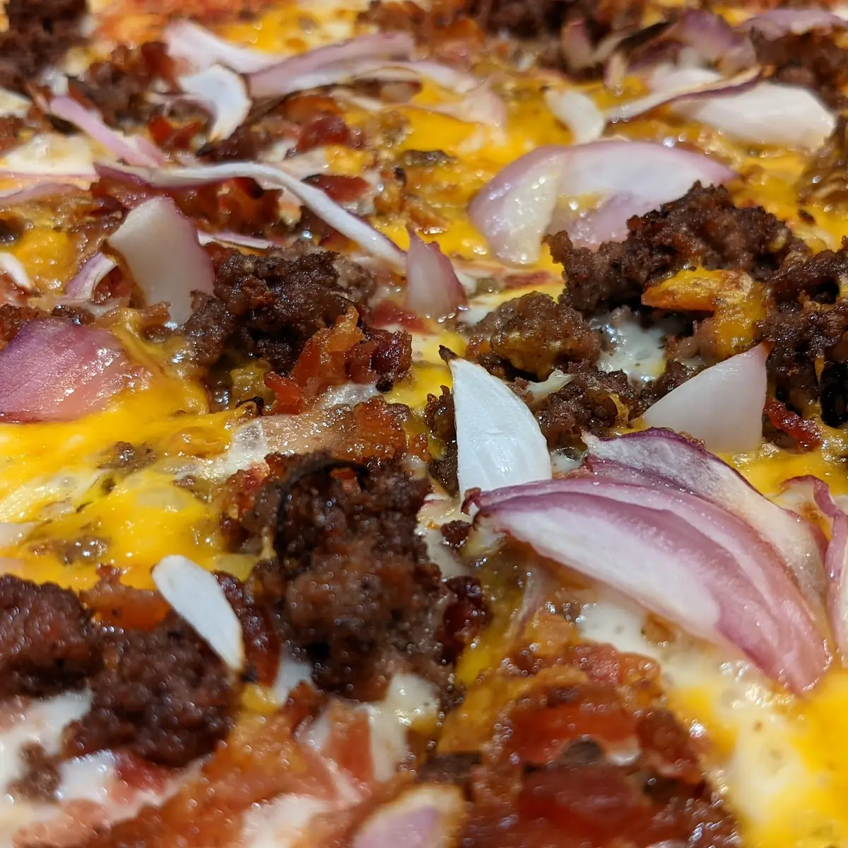 Bacon Cheeseburger Pizza